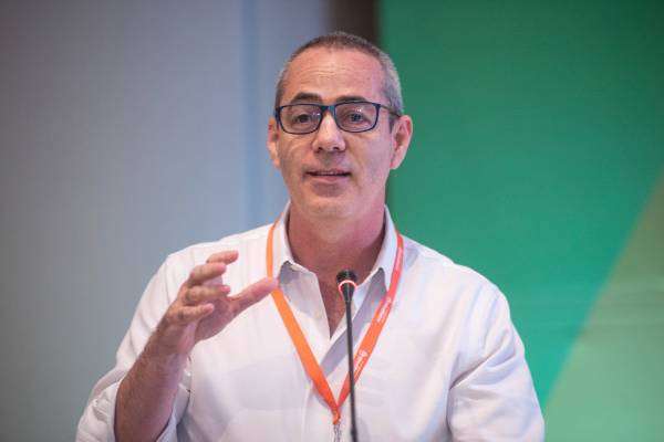 Francisco Naranjo, Director para América Latina de la Mesa Redonda sobre Aceite de Palma Sostenible (RSPO).